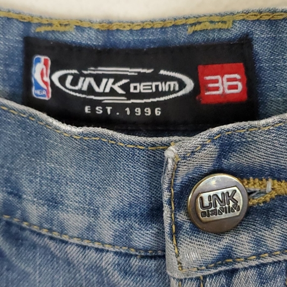 Boston Celtics NBA UNK Denim Shorts - 36 - Picture 8 of 14